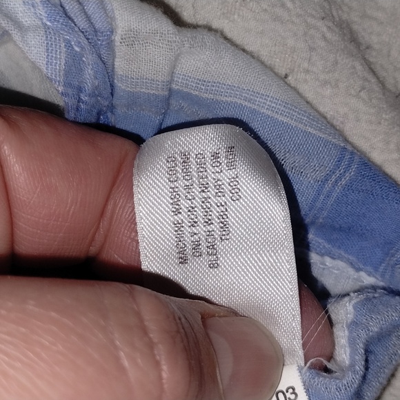 Old Navy cotton plaid shirt - Picture 3 of 8